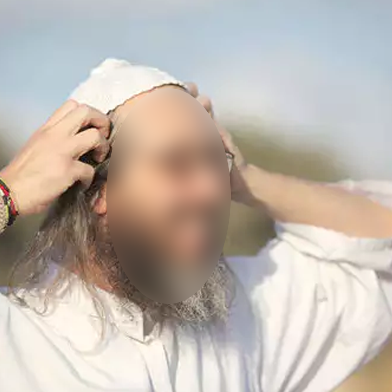 הייתה לי חרדה במפגשים מול אנשים, ואחרי שני מפגשים עם רפאל היקר, חל שיפור עצום והחרדה כמעט נעלמה. ממקום שפחדתי מה יהיה, ולאן זה יגיע, פתאום נעשה מהפך עצום.